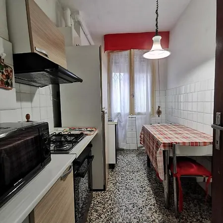 Via Della Mercede Apartament *